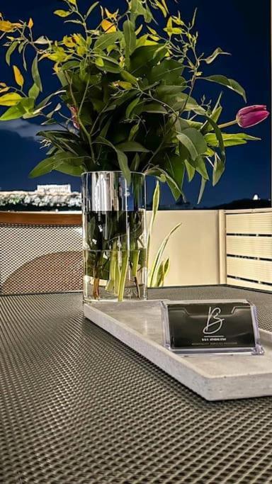 Exquisite Penthouse With Breathtaking Acropolis Panorama View Leilighet Athen Eksteriør bilde